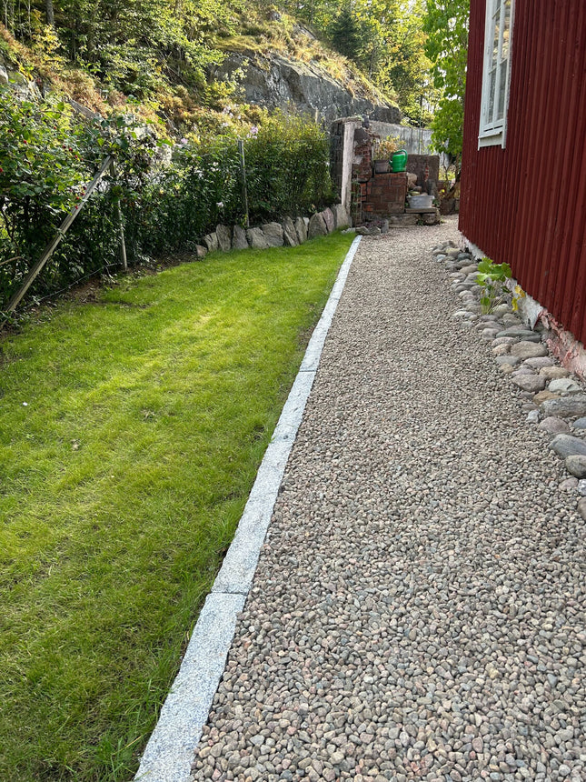 Granittstolpe/Kantstein Bergama Grå 900x100x100