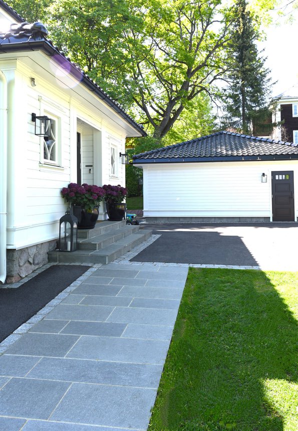 Oppdal Mørk Flis Natur Fallende 30x1-2cm