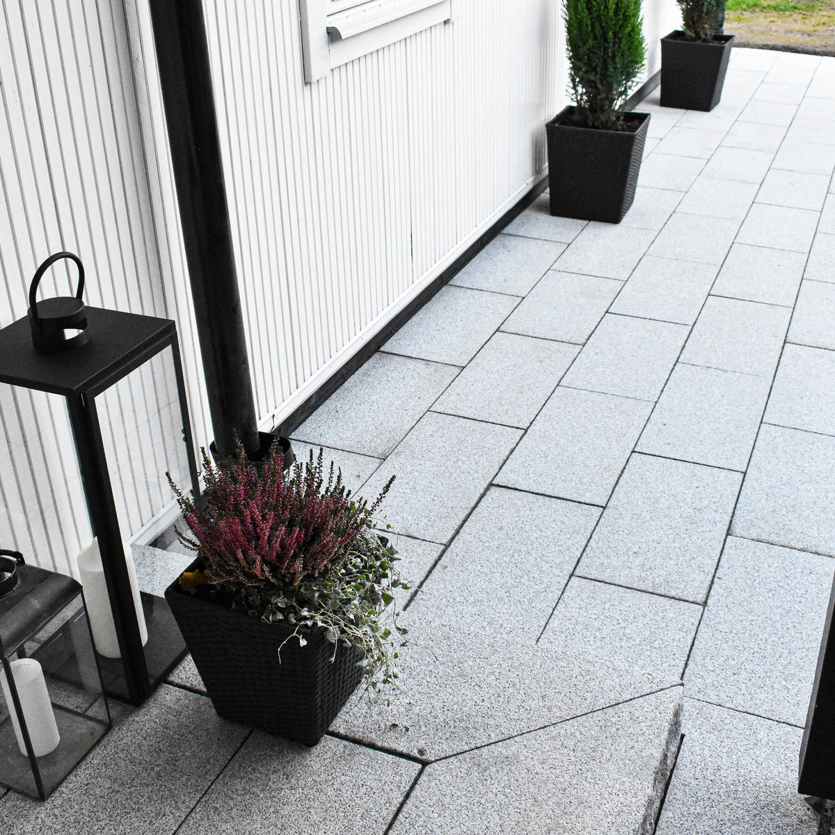 Granitthelle Bergama Grå 50/25/2cm Stenbolaget Sigvartsen