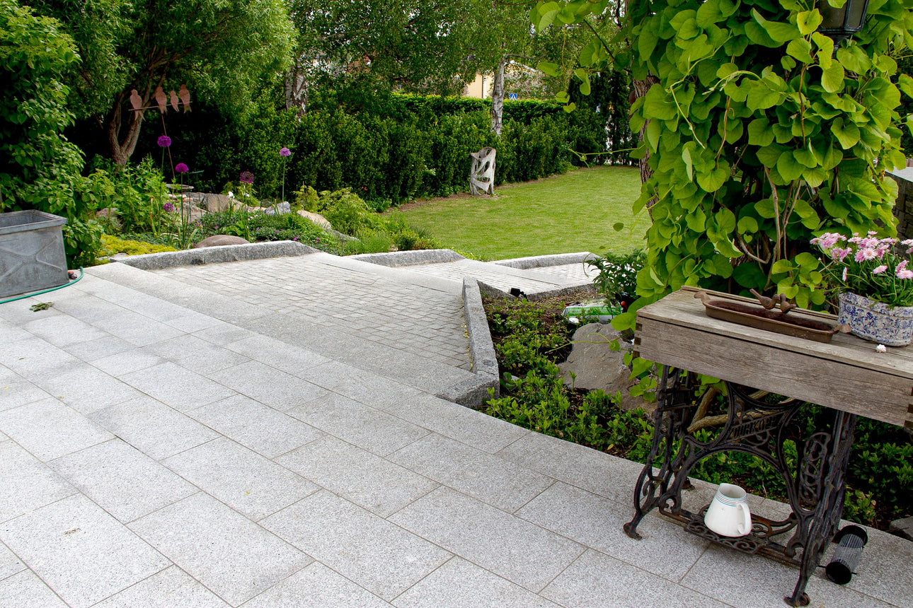 Granitthelle Bergama Grå 600x300