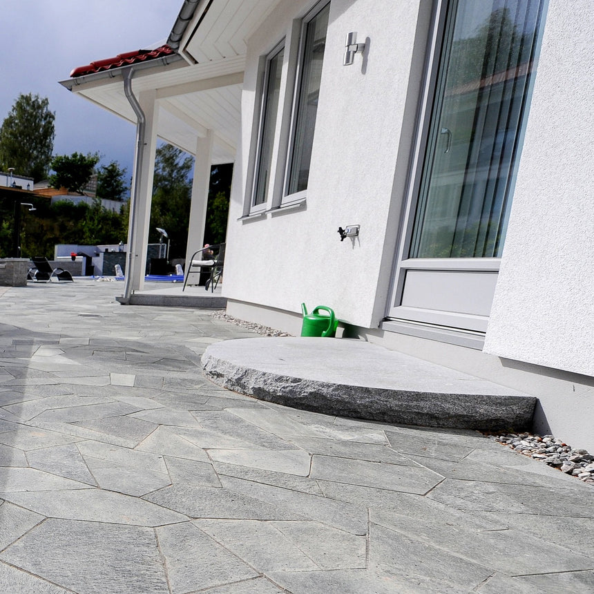 Entrétrapp Bergama Granitt Grå Rund 1100x550x150