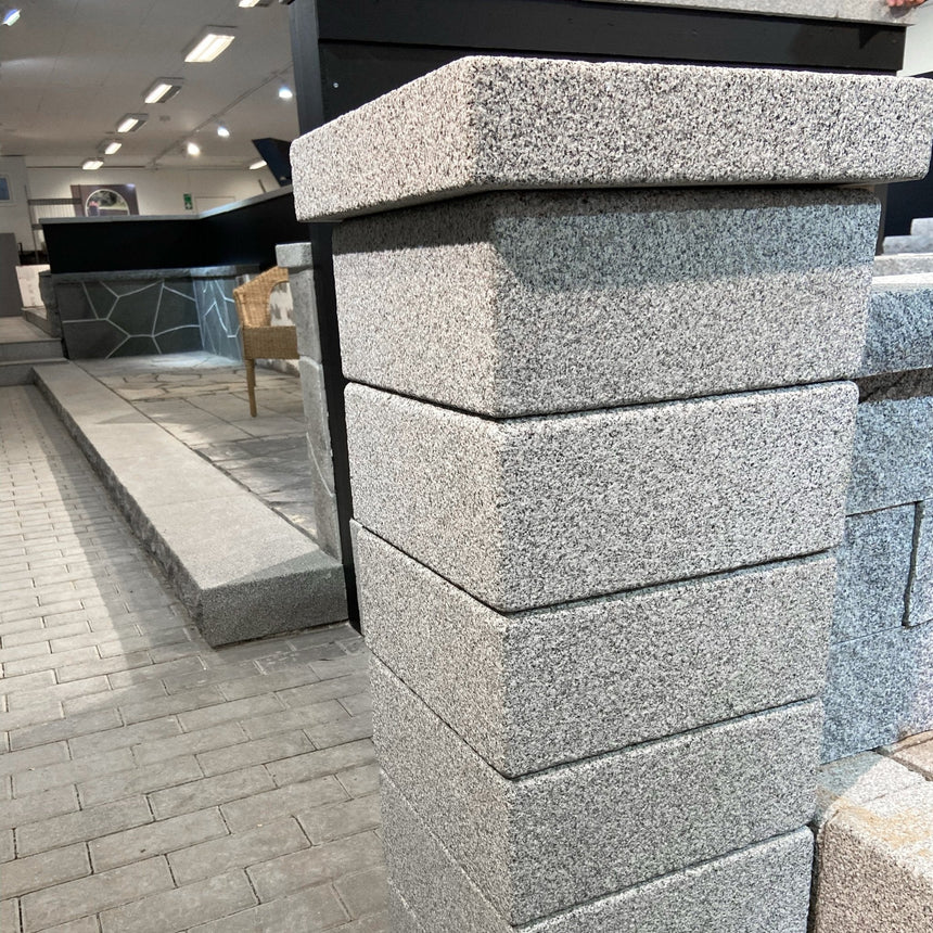 Stolpelement Bergama Granitt Grå Moderne 350x350x150